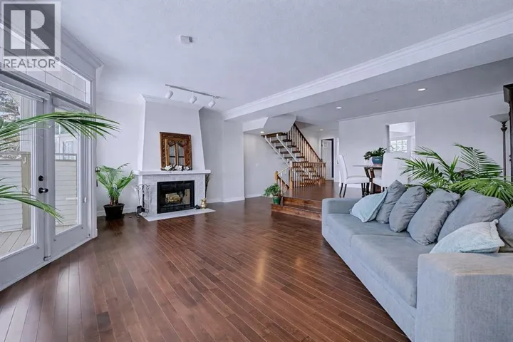 135, 3437 42 Street NW, Calgary, Alberta T3A2M7