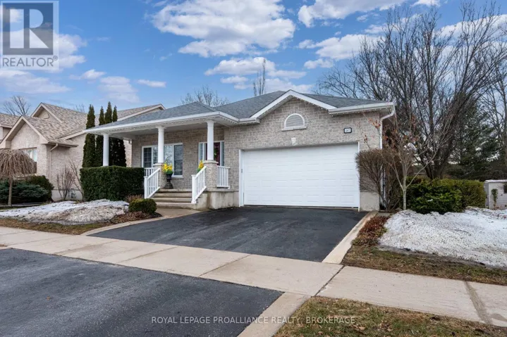 267 HONEYWOOD AVENUE, Kingston (Kingston East (Incl Barret Crt)), Ontario K7K7L4