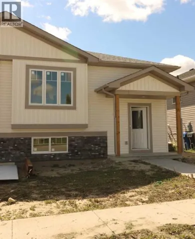 443 Henricks Drive, Irricana, Alberta T0M1G0