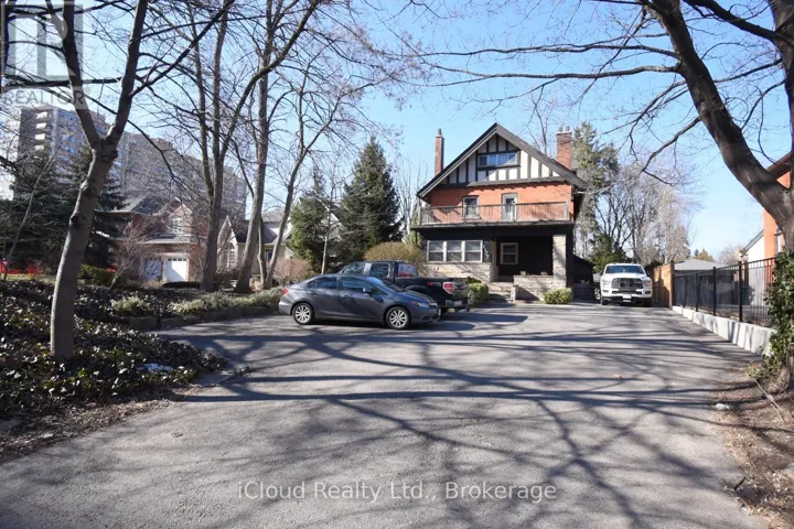 UPPER - 2177 LAKESHORE ROAD, Burlington (Brant), Ontario L7R1A5