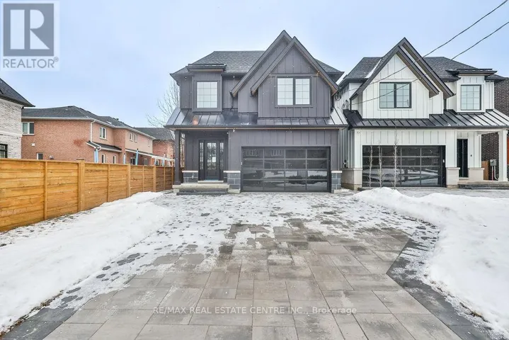 1012 GARRARD AVENUE, Mississauga (Lakeview), Ontario L5E1L5