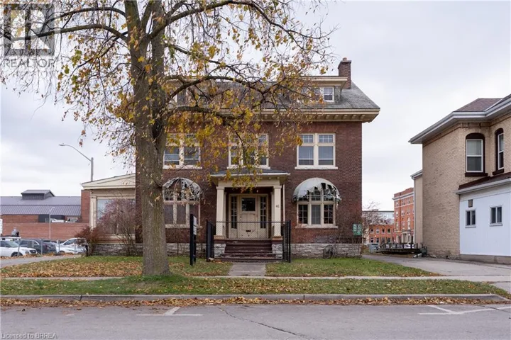 41 WELLINGTON Street, Brantford, Ontario N3T2L7