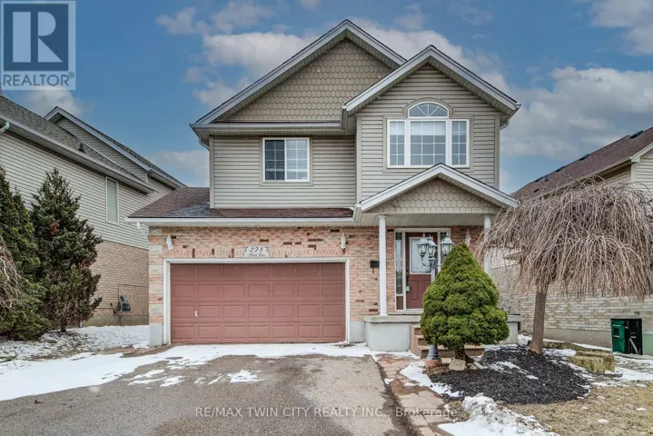 278 HUCK CRESCENT, Kitchener, Ontario N2N3M8
