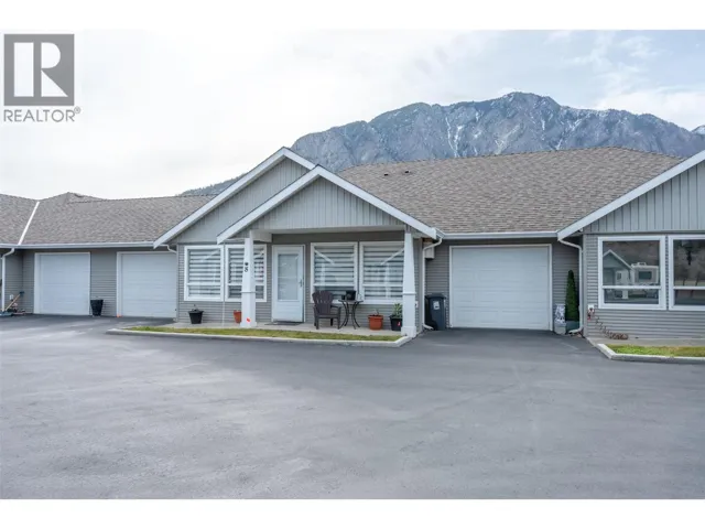 601 9th Street Unit# 8, Keremeos, British Columbia V0X1N3