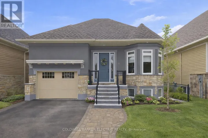 32 - 25 BRINTON DRIVE, Peterborough (Otonabee Ward 1), Ontario K9J8S9