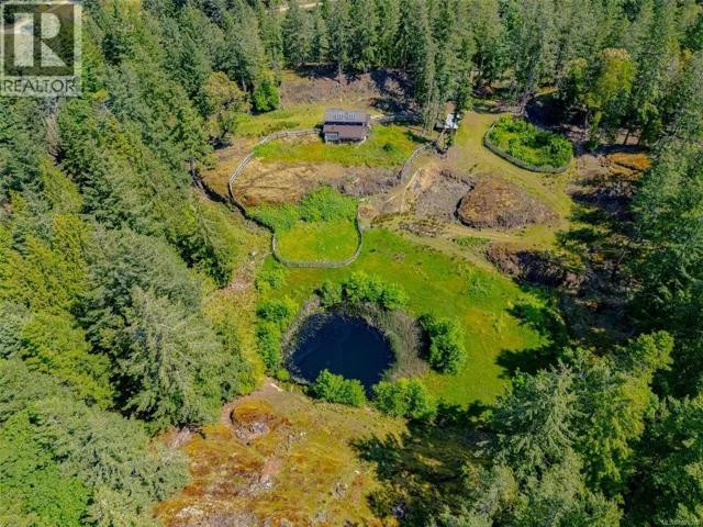9 Grant Rd, Lasqueti Island, British Columbia V0R2J0