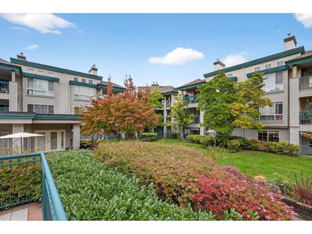 322 19528 FRASER HIGHWAY, Surrey, British Columbia V3S8P4