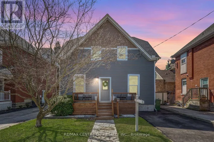 24 ST ANNES PLACE, St. Thomas, Ontario N5R2W5