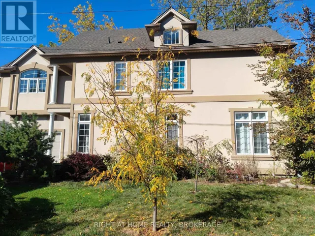 22 URSULA AVENUE, St. Catharines (Burleigh Hill), Ontario L2T1T1