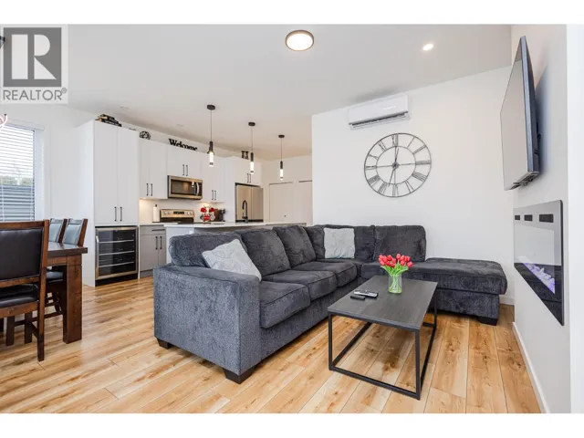 169 Maple Street Unit# 103, Penticton, British Columbia V2A5V4