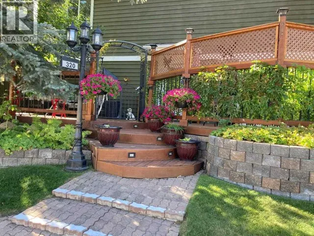 320 Midpark Gardens SE, Calgary, Alberta T2X1T3