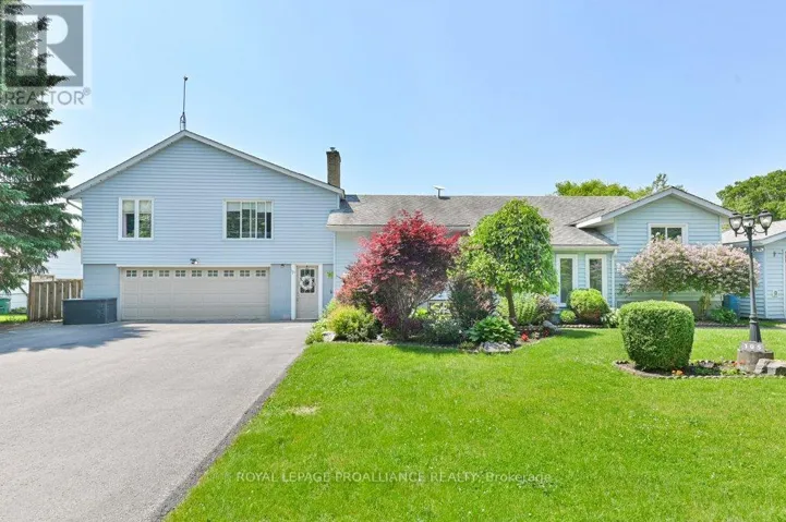105 A&B BERNARD LONG ROAD, Quinte West (Trenton Ward), Ontario K8V5P6