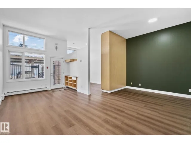 #116 11033 127 ST NW, Edmonton, Alberta T5M0T3