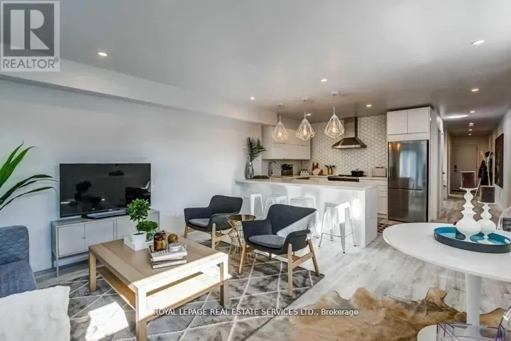 A - 6 FLORENCE CRESCENT, Toronto (Rockcliffe-Smythe), Ontario M6N4E4