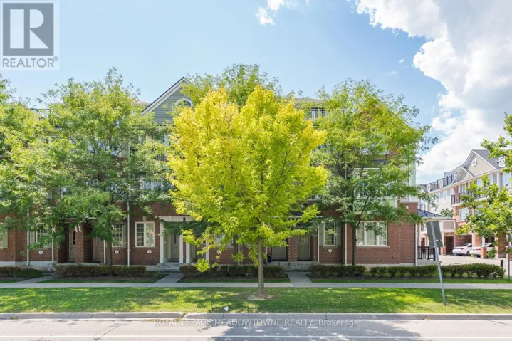 42 - 2614 DASHWOOD DRIVE, Oakville (WT West Oak Trails), Ontario L6M0K5