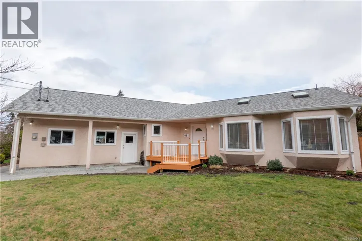 881 Therres Cres, Ladysmith, British Columbia V9G1N5