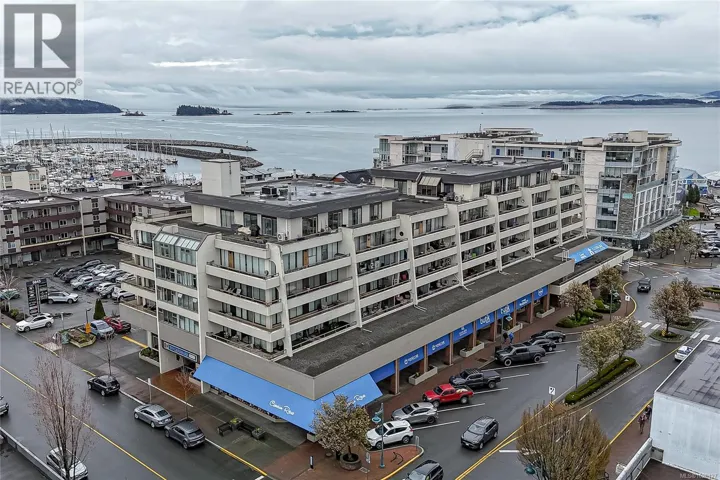 301 9805 Second St, Sidney, British Columbia V8L4T9