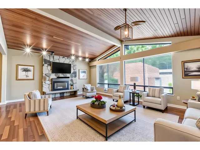 6457 SUMMIT CRESCENT, Delta, British Columbia V4E2C3