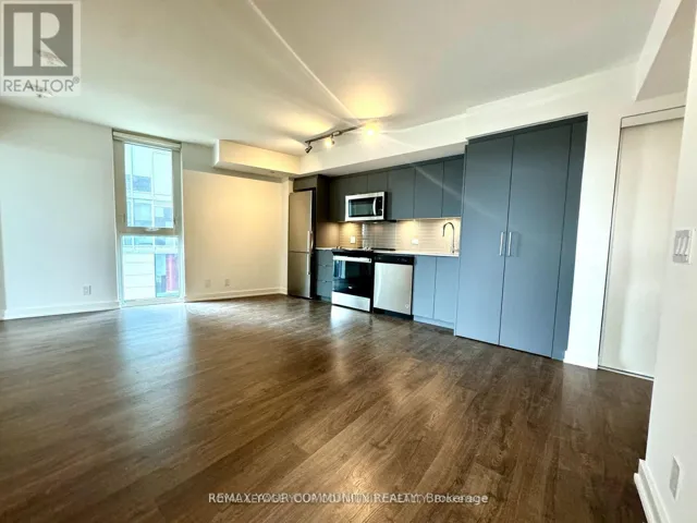 223 - 30 TRETTI WAY, Toronto (Clanton Park), Ontario M3H0E3
