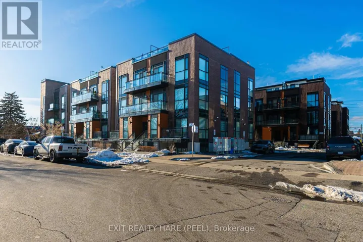 702 - 48 COLES AVENUE, Vaughan (Vaughan Grove), Ontario L4L0J1