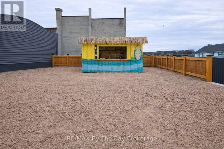 #2 - 35 MOSLEY STREET, Wasaga Beach, Ontario L9Z2K3