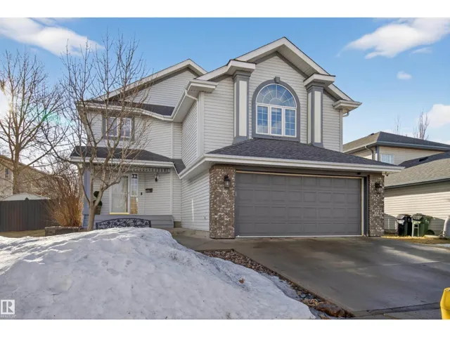 352 MEADOWVIEW, Sherwood Park, Alberta T8H1X5