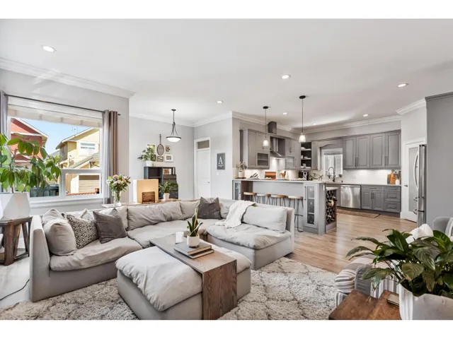 17421 1A AVENUE, Surrey, British Columbia V3Z9P9