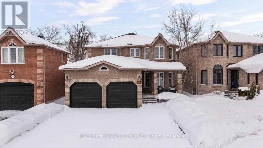 102 COUNTRY LANE, Barrie (Painswick South), Ontario L4N0N3