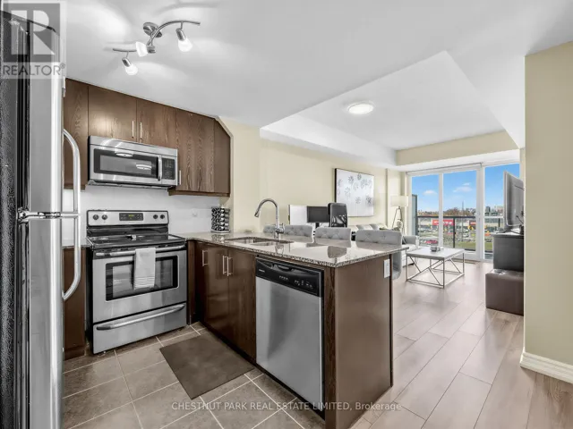 613 - 15 JAMES FINLAY WAY, Toronto (Downsview-Roding-CFB), Ontario M3M0B3