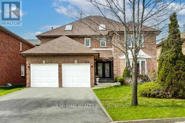 8 CYGNUS DRIVE, Richmond Hill (Observatory), Ontario L4C8P2