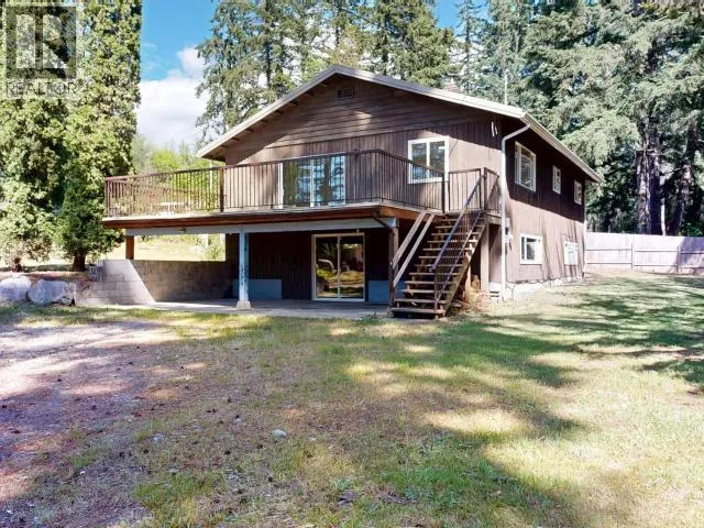11071 NEAVE ROAD, Powell River, British Columbia V8A0L6