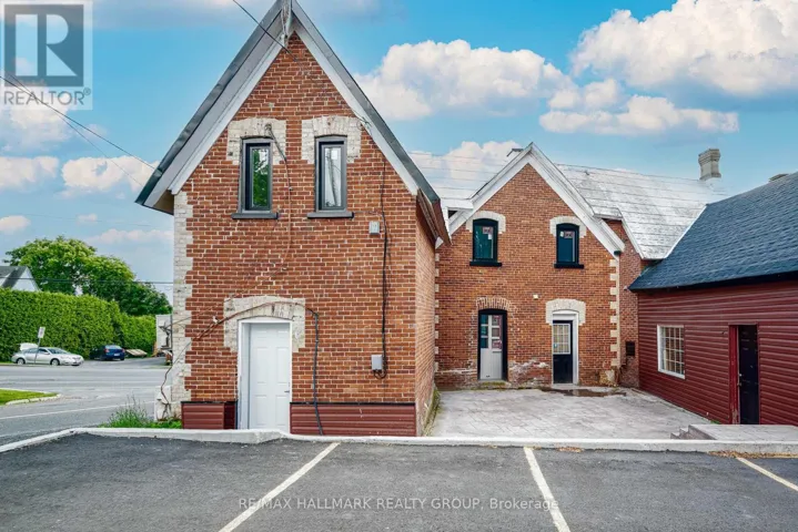 1 - 5561 MANOTICK MAIN STREET, Ottawa, Ontario K4M1A7