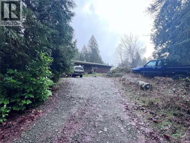 8920 Faber Rd, Port Alberni, British Columbia V9Y9B9