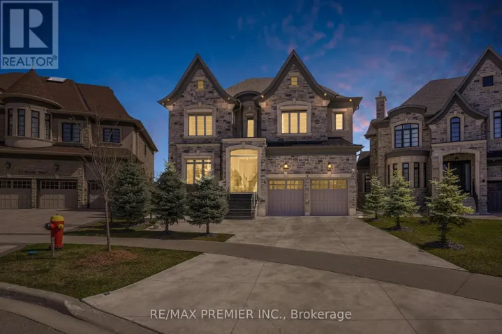 19 PETROLIA COURT, Richmond Hill (South Richvale), Ontario L4C0C2