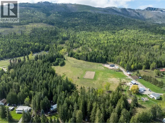 1706 Taylor Road, Sorrento, British Columbia V0E2W1