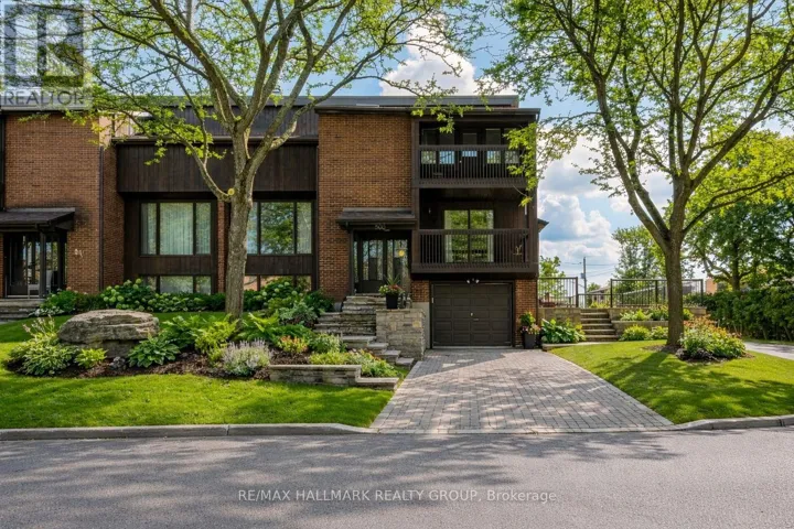 500 FOXVIEW PLACE, Ottawa, Ontario K1K4C4
