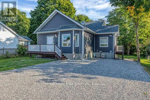 100 QUEEN STREET, Kawartha Lakes (Fenelon Falls), Ontario K0M1N0