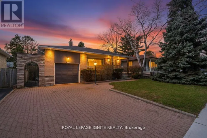 174 DARLINGSIDE DRIVE, Toronto (West Hill), Ontario M1E3P6