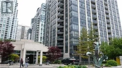 SPH206 - 28 HOLLYWOOD AVENUE, Toronto (Willowdale East), Ontario M2N6S4