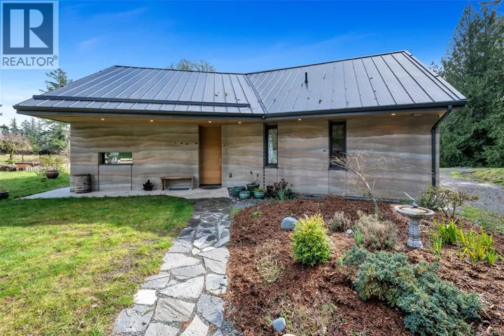 2689 Anderson Rd, Sooke, British Columbia V9Z1G2
