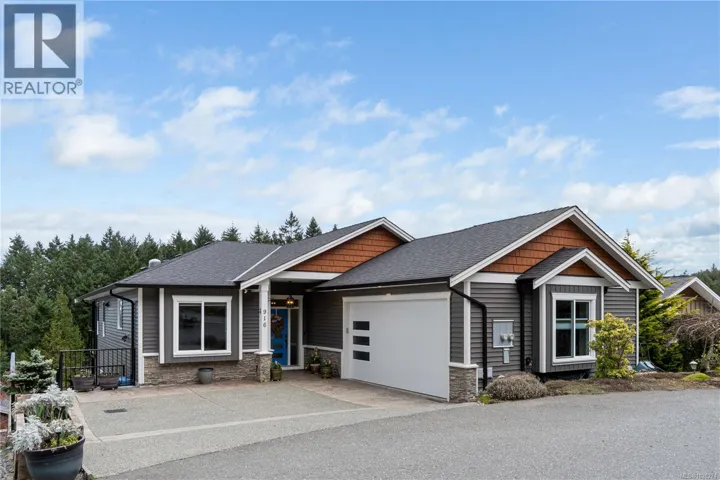 916 Hanington Rd, Ladysmith, British Columbia V9G0A4