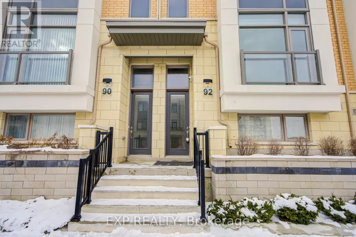 92 WILLIAM SAVILLE STREET, Markham (Unionville), Ontario L3R9S3