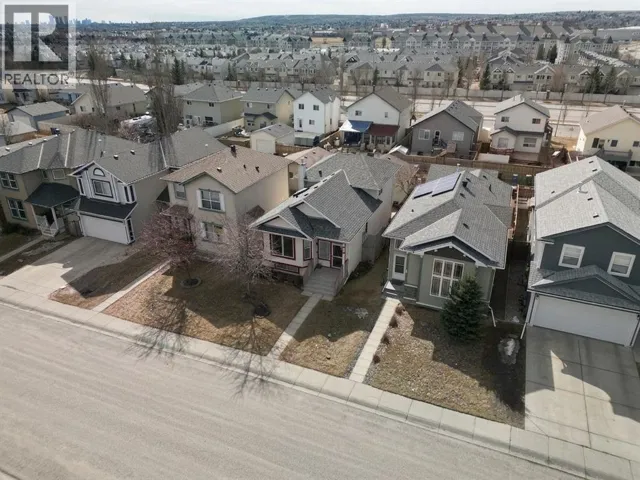 78 Coventry View NE, Calgary, Alberta T3K5H5
