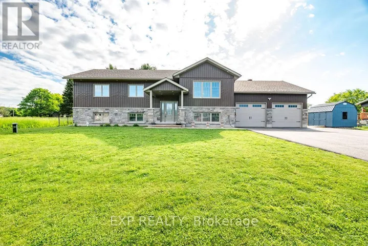 20 RIVERDALE STREET, Whitewater Region, Ontario K0J2L0