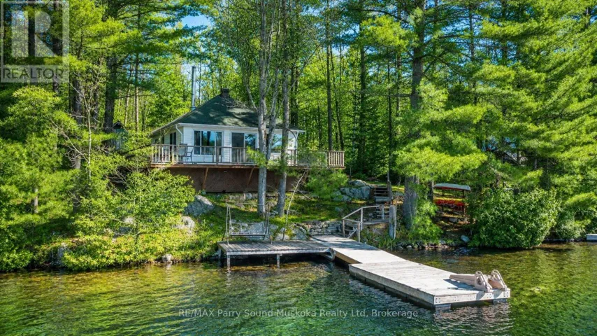 4 POST LANE, Seguin, Ontario P2A2W8