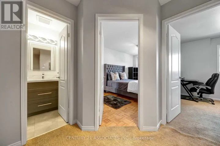 12 - 615 SHORELINE DRIVE, Mississauga (Cooksville), Ontario L5B4K4