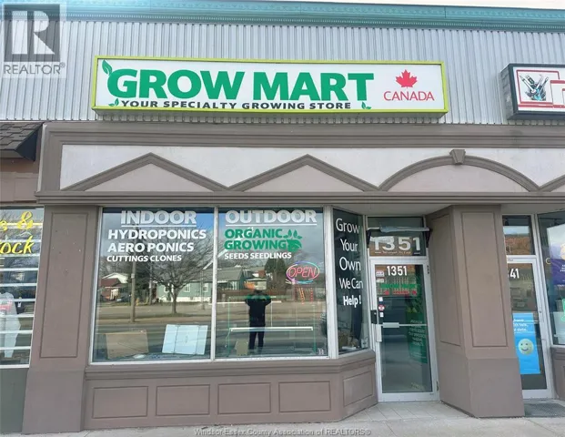 1351 TECUMSEH RD E, Windsor, Ontario N8W2B9