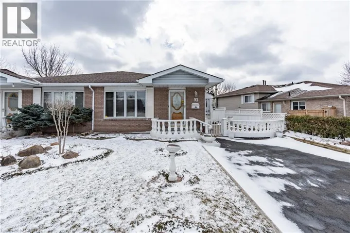 93 NICKOLAS Crescent, Cambridge, Ontario N3C3L7