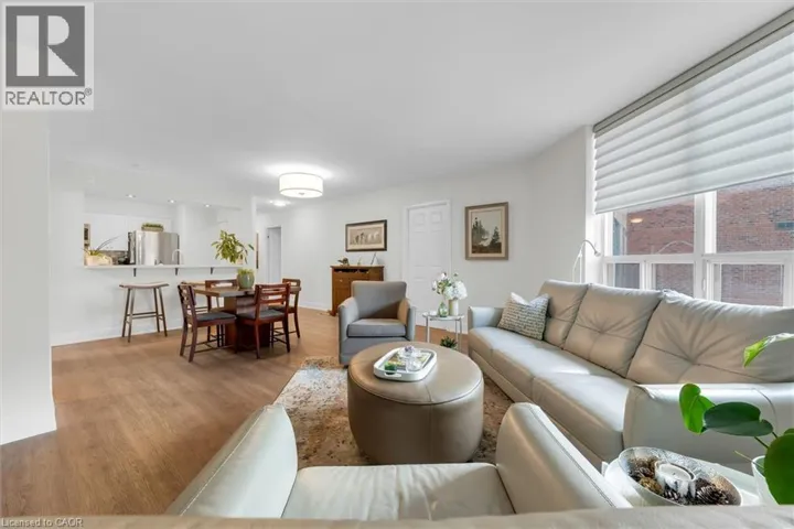 185 ROBINSON Street Unit# 203, Oakville, Ontario L6J7P6