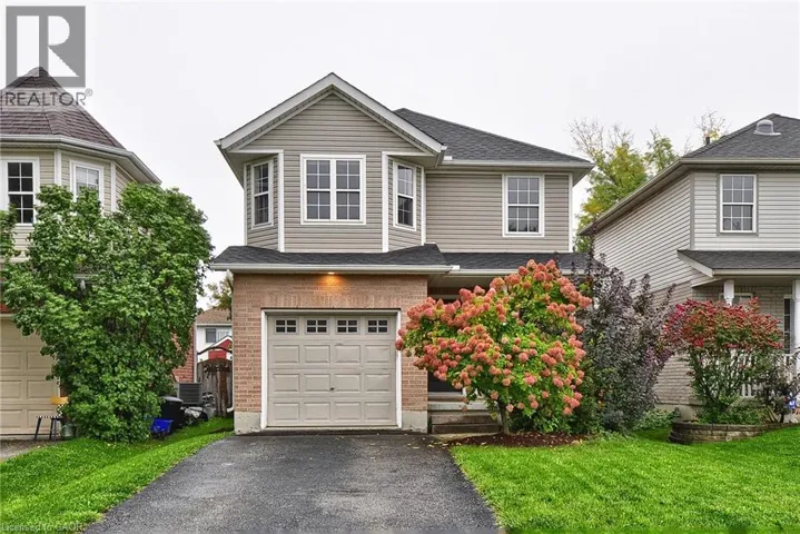 216 PINELAND Court, Waterloo, Ontario N2T2S3